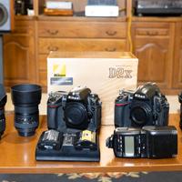 KIT FOTOGRAFICO REFLEX NIKON D2X, D3S E  ACCESSORI