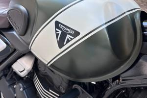 Triumph 400 scrambler x