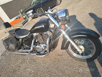 Honda VT 1100 ace 3