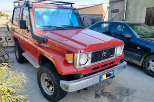 Toyota bj 70 lx vettura 