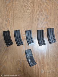 set 6 caricatori maggiorati e tattico soft     air