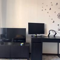 Scrivania IKEA MICKE
