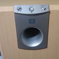 subwoofer JBL attivo