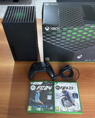 Xbox Series X 1TB + FIFA 23 e FIFA 24 – Come nuova