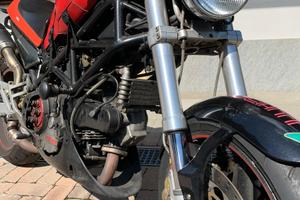 Ducati monster 992