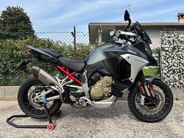 Miltistrada V4s radar&travel