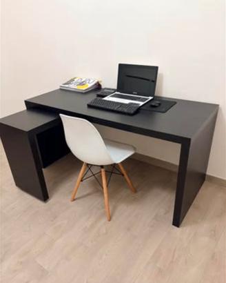 Scrivania Ikea Malm nera perfetta MALM