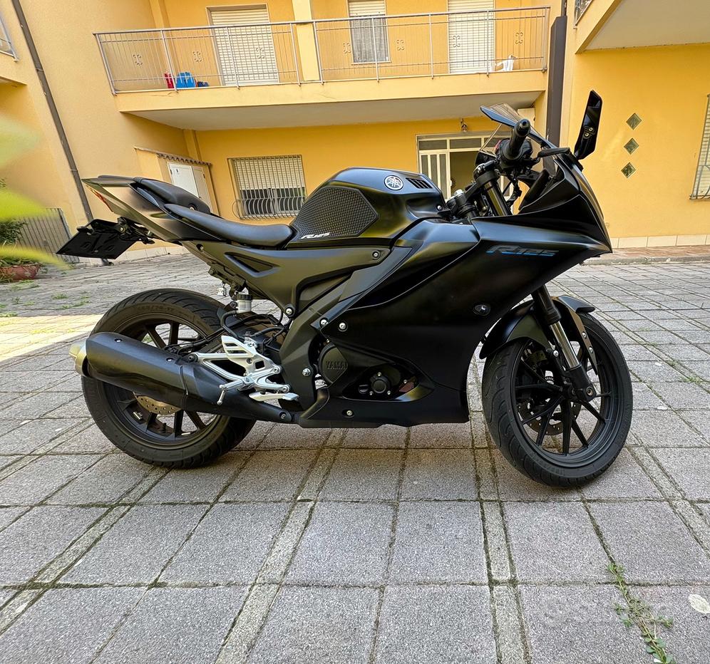 Abs Plastica Yamaha R125 Nera E Oro R1 Nera Opaca YAMAHA YZ-F R1