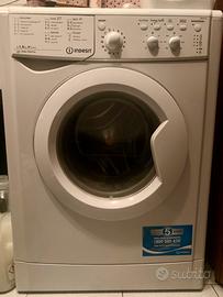 Lavatrice INDESIT