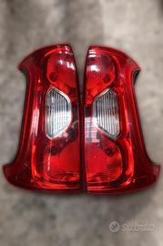 Coppia fanali posteriore fiat panda 3^serie
