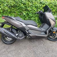 MAXI SCOOTER WOTTAN STORM-T 125cc