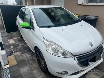 Peugeot 208 1.6 diesel 90cv anno 2015