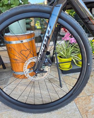 bici gravel scott carbonio 