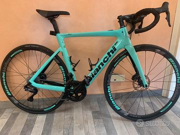 E bike da strada Bianchi E-Aria taglia 55 2025