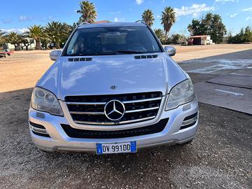 Mercedes ML 320