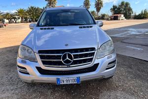 Mercedes ML 320