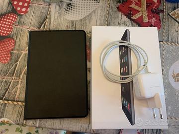 ipad mini 16g Perfettamente funzionante + cover