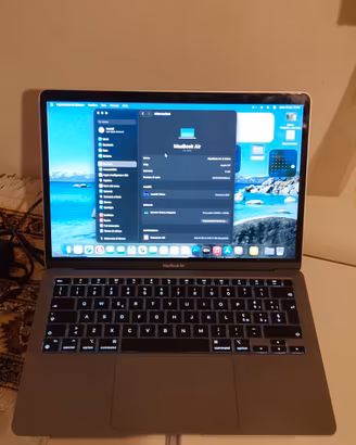 MACBOOK AIR 