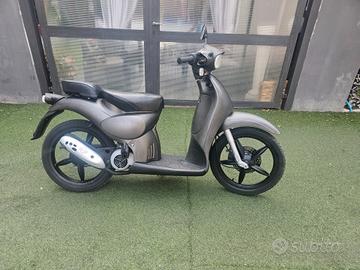 Aprilia Scarabeo 50