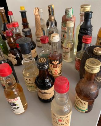 35 bottigliette mignon vintage liquori anni ‘70/90