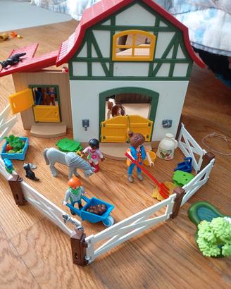 PlayMobil Country-Maneggio Cod 6927