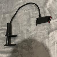 Supporto a braccio per cellulare