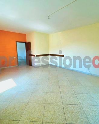 Fratte- ampia soluzione con terrazzo