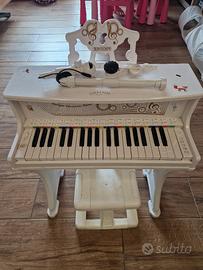 Pianoforte verticale Bontempi per bambini