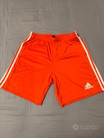 Pantaloncini adidas arancioni