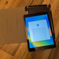 Ipad 5th gen wifi + cell