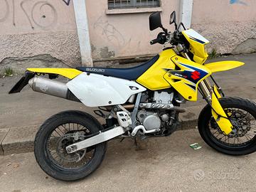 Suzuki drz sm 400