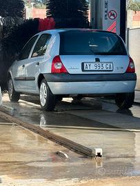 Renault clio II 1.4 75CV 5 PORTE 1998