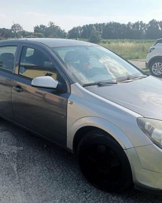 Opel Astra 1.7 CDTI 101CV 5 porte Enjoy del 2006