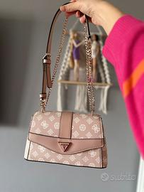 Borsetta Guess