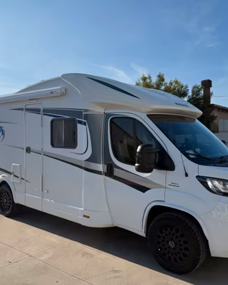 Knaus Sky Wave 700