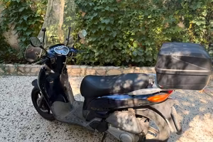 HONDA SH 153