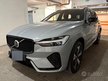 Volvo XC60 T6 Plug-in AWD PLUS DARK