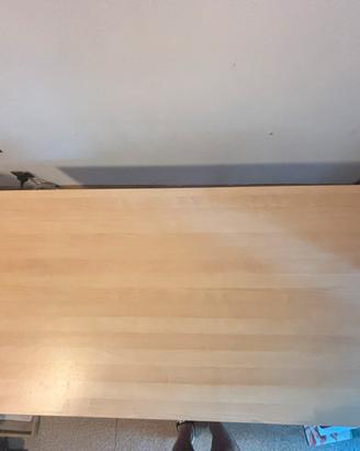 Scrivania ikea