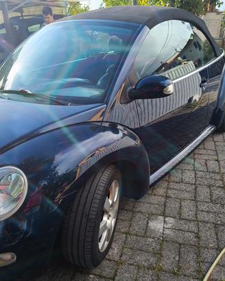 Volkswagen Maggiolone New Beetle Cabrio 