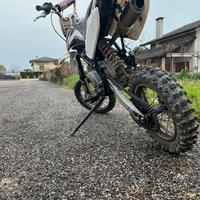 Pit bike 125