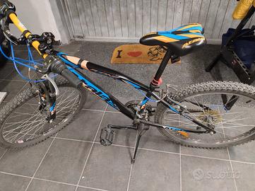 Bicicletta Mountain bike da ragazzo/a ruote 24