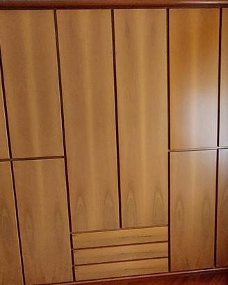 Camera da letto in legno 
