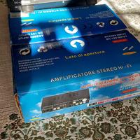 AMPLIFICATORE HI-FI STEREO 220/12 VOLT