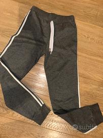 Pantaloni, tuta grigi