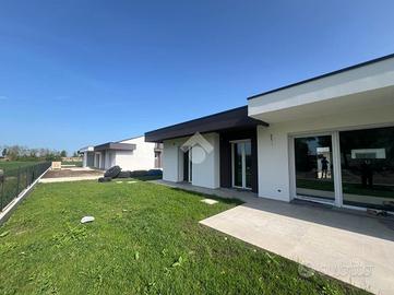 PORZIONE DI BIFAMILIARE A CERVIA