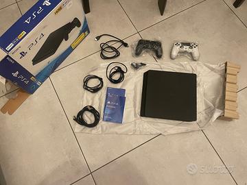 PlayStation 4 SLIM