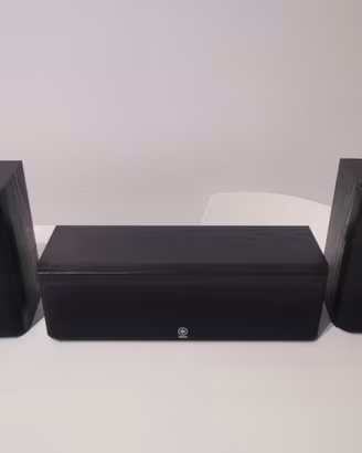 Trio diffusori audio Yamaha NS P60