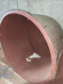 Vasche in plastica di grandi dimensioni 