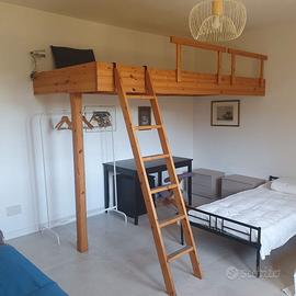 Soppalco in legno vero con futon in cotone