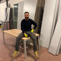 Corriere, montatore, Operaio